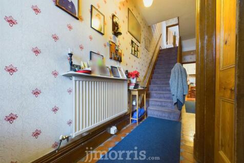 CAM03686G0-PR0074-STILL005.jpg