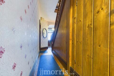 CAM03686G0-PR0074-STILL008.jpg