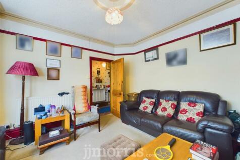 CAM03686G0-PR0074-STILL055.jpg