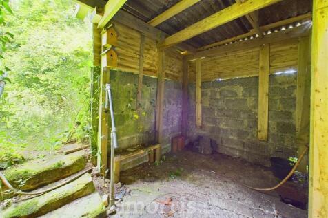 CAM03686G0-PR0095-STILL032.jpg