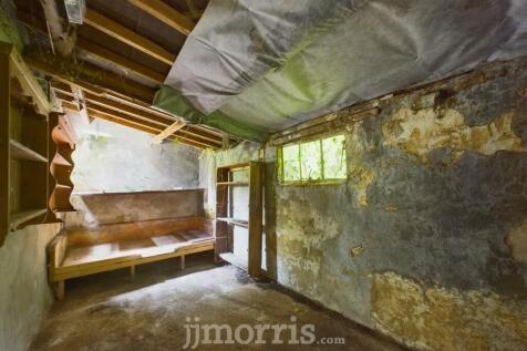 CAM03686G0-PR0095-STILL035.jpg