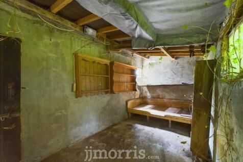 CAM03686G0-PR0095-STILL036.jpg