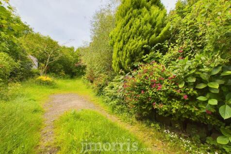 CAM03686G0-PR0095-STILL056.jpg