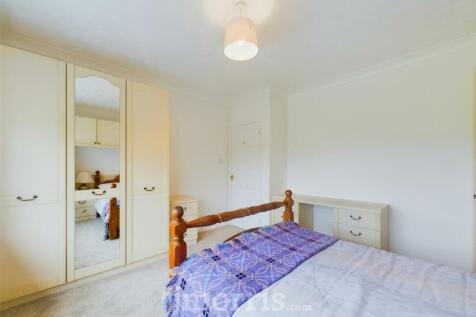 CAM03686G0-PR0117-STILL003.jpg