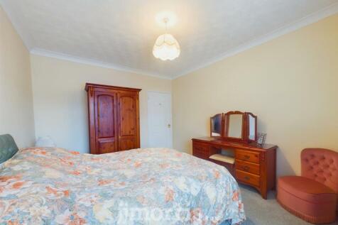CAM03686G0-PR0117-STILL012.jpg