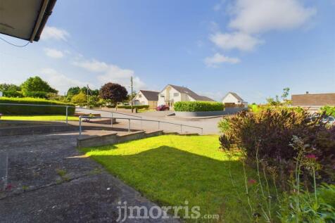 CAM03686G0-PR0157-STILL006.jpg