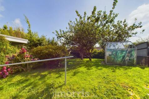 CAM03686G0-PR0157-STILL010.jpg