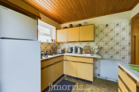 CAM03686G0-PR0159-STILL002.jpg