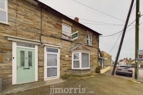 CAM03686G0-PR0246-STILL003.jpg