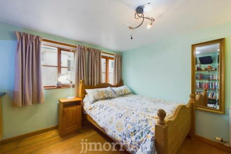 CAM03686G0-PR0178-STILL003.jpg