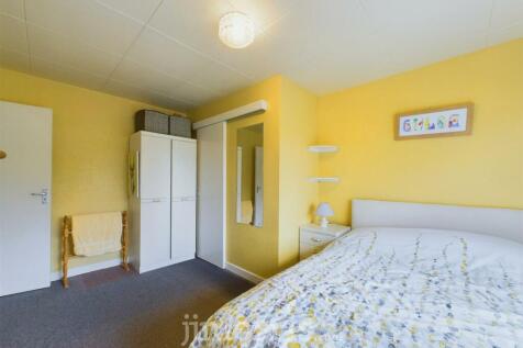Bedroom Eight