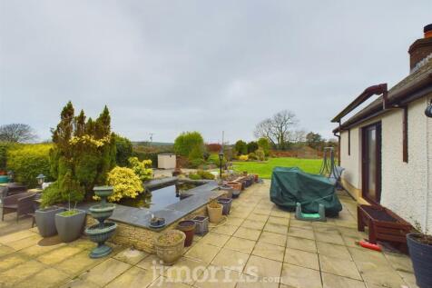 CAM03686G0-PR0227-STILL022.jpg