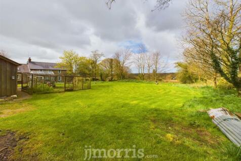 CAM03686G0-PR0035-STILL067.jpg