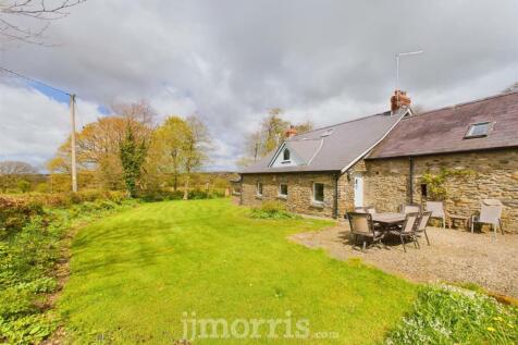 CAM03686G0-PR0035-STILL058.jpg