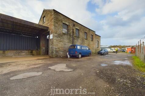 CAM03686G0-PR0229-STILL027.jpg