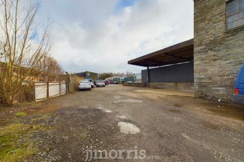 CAM03686G0-PR0229-STILL028.jpg