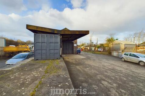 CAM03686G0-PR0229-STILL032.jpg