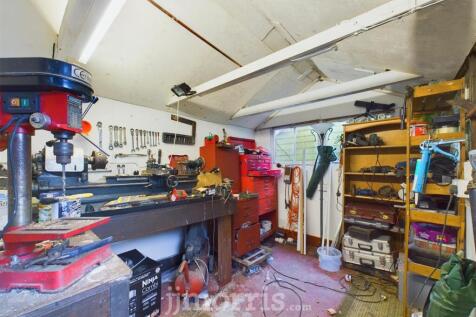 CAM03686G0-PR0238-STILL053.jpg