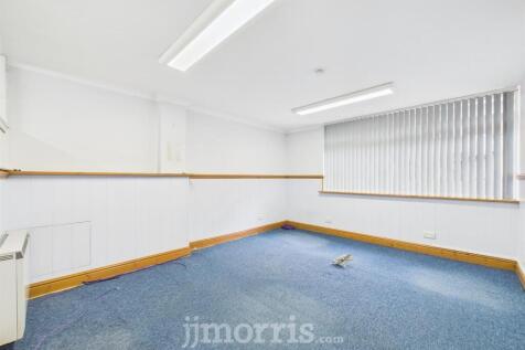 CAM03686G0-PR0263-STILL007.jpg