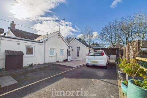 CAM03686G0-PR0273-STILL012.jpg