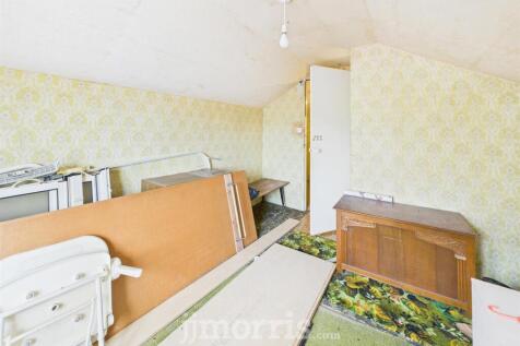 CAM05297G0-PR0006-STILL048.jpg