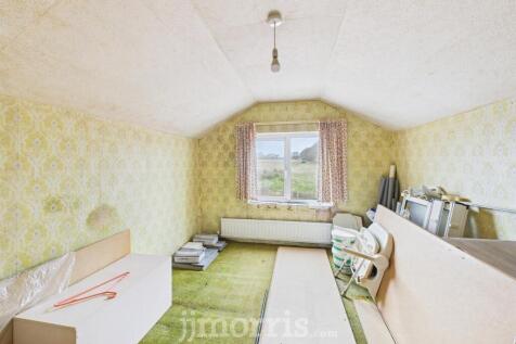 CAM05297G0-PR0006-STILL047.jpg