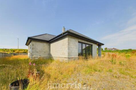 CAM03686G0-PR0144-STILL004.jpg