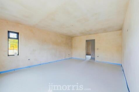 CAM03686G0-PR0144-STILL038.jpg
