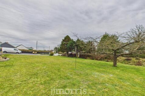 CAM03686G0-PR0276-STILL009.jpg