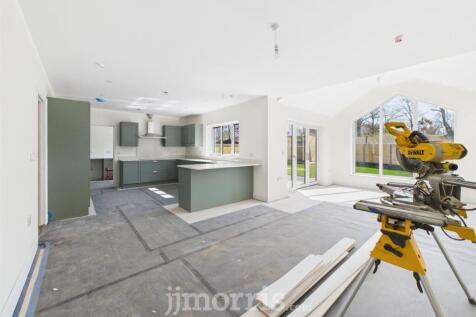 Kitchen / Dining / Family Room