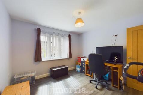 Bedroom/Study