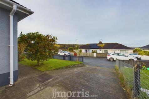 CAM03686G0-PR0222-STILL007.jpg