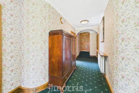 CAM05297G0-PR0021-STILL057.jpg