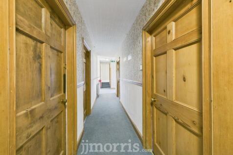 CAM05297G0-PR0021-STILL077.jpg