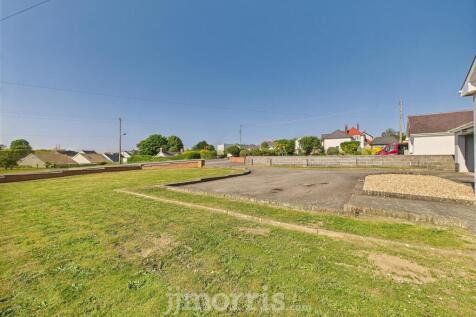 CAM05297G0-PR0048-STILL036.jpg