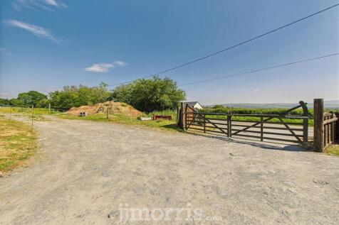 CAM05297G0-PR0050-STILL048.jpg