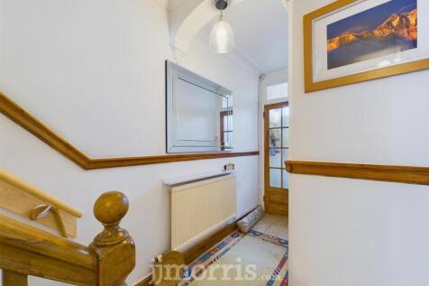 CAM03686G0-PR0158-STILL012.jpg