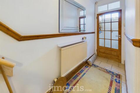 CAM03686G0-PR0158-STILL013.jpg