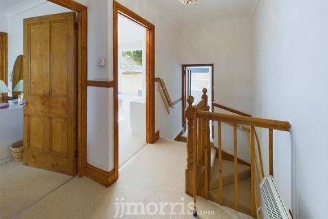 CAM03686G0-PR0158-STILL005.jpg