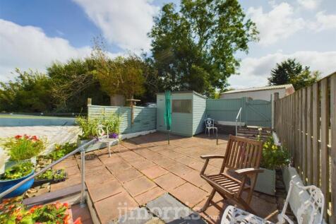 CAM03686G0-PR0158-STILL028.jpg