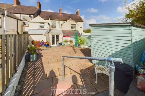 CAM03686G0-PR0158-STILL030.jpg