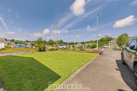 CAM05297G0-PR0058-STILL003.jpg