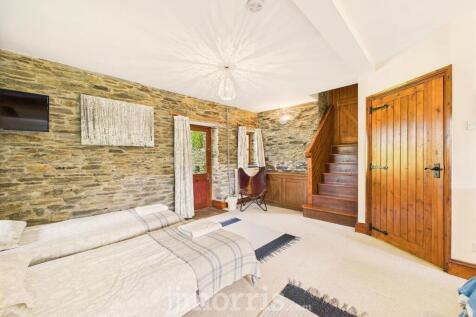 Lower Level Bedroom