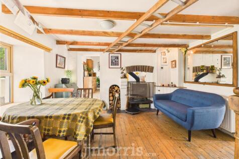 CAM05297G0-PR0079-STILL005.jpg