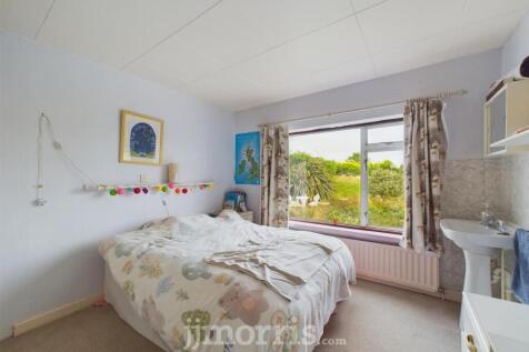 Bedroom Seven