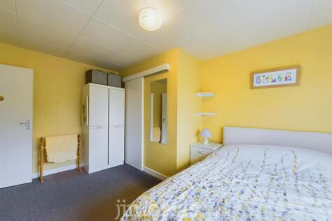 Bedroom Eight