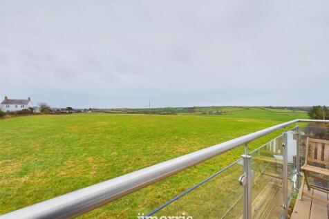 CAM01343G0-PR0191-STILL006.jpg