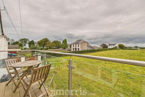 CAM05297G0-PR0091-STILL014.jpg