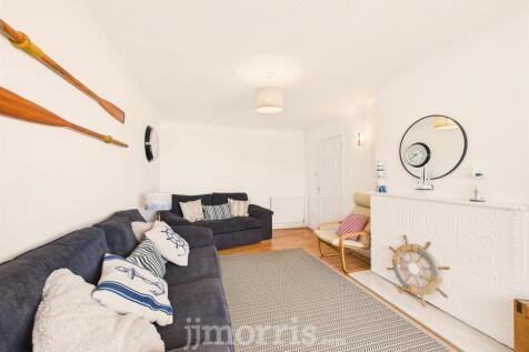 CAM05297G0-PR0090-STILL020.jpg