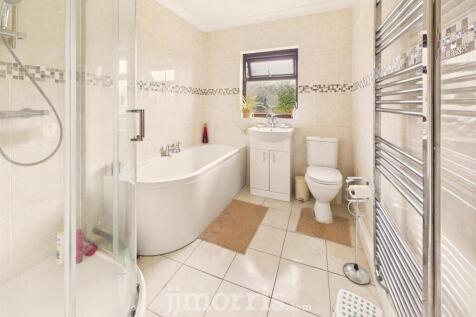 CAM05297G0-PR0084-STILL003.jpg
